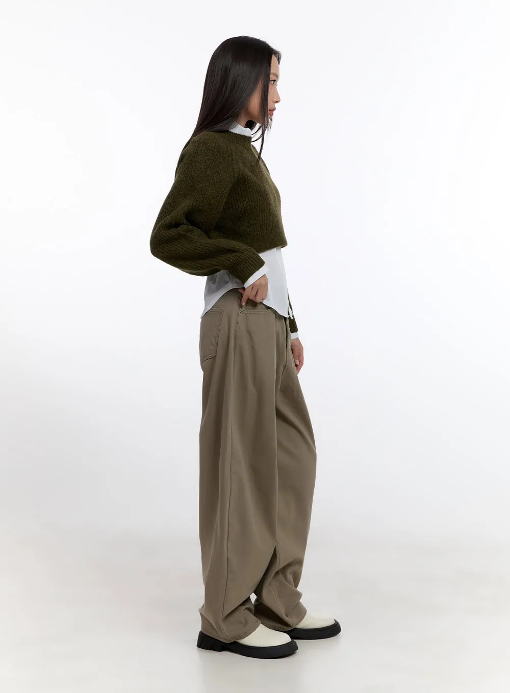 Cropped Roundneck Sweater CN421