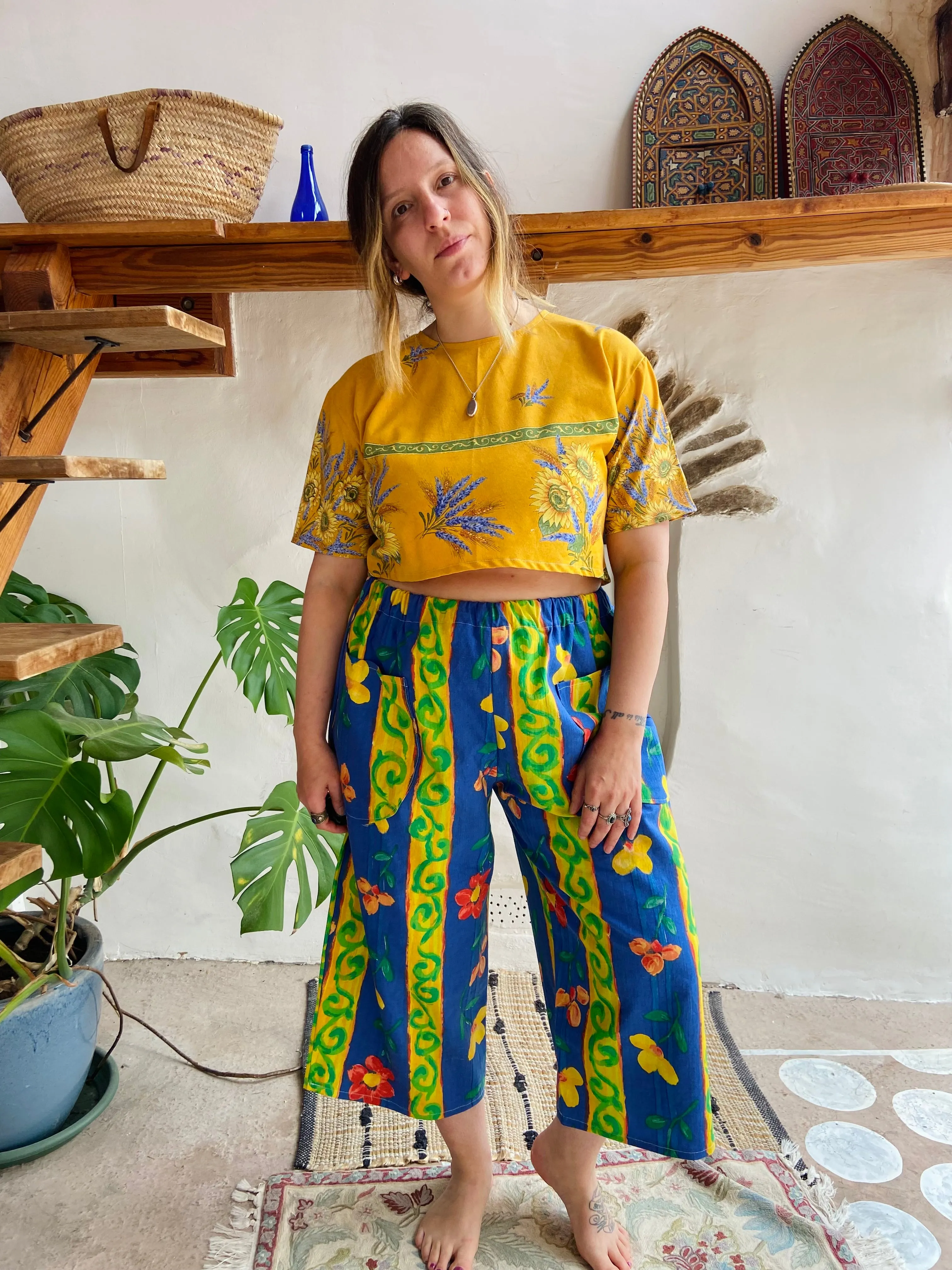 DESERT FOX Blue Floral High Waisted Wide Leg Cropped Trousers - S/M