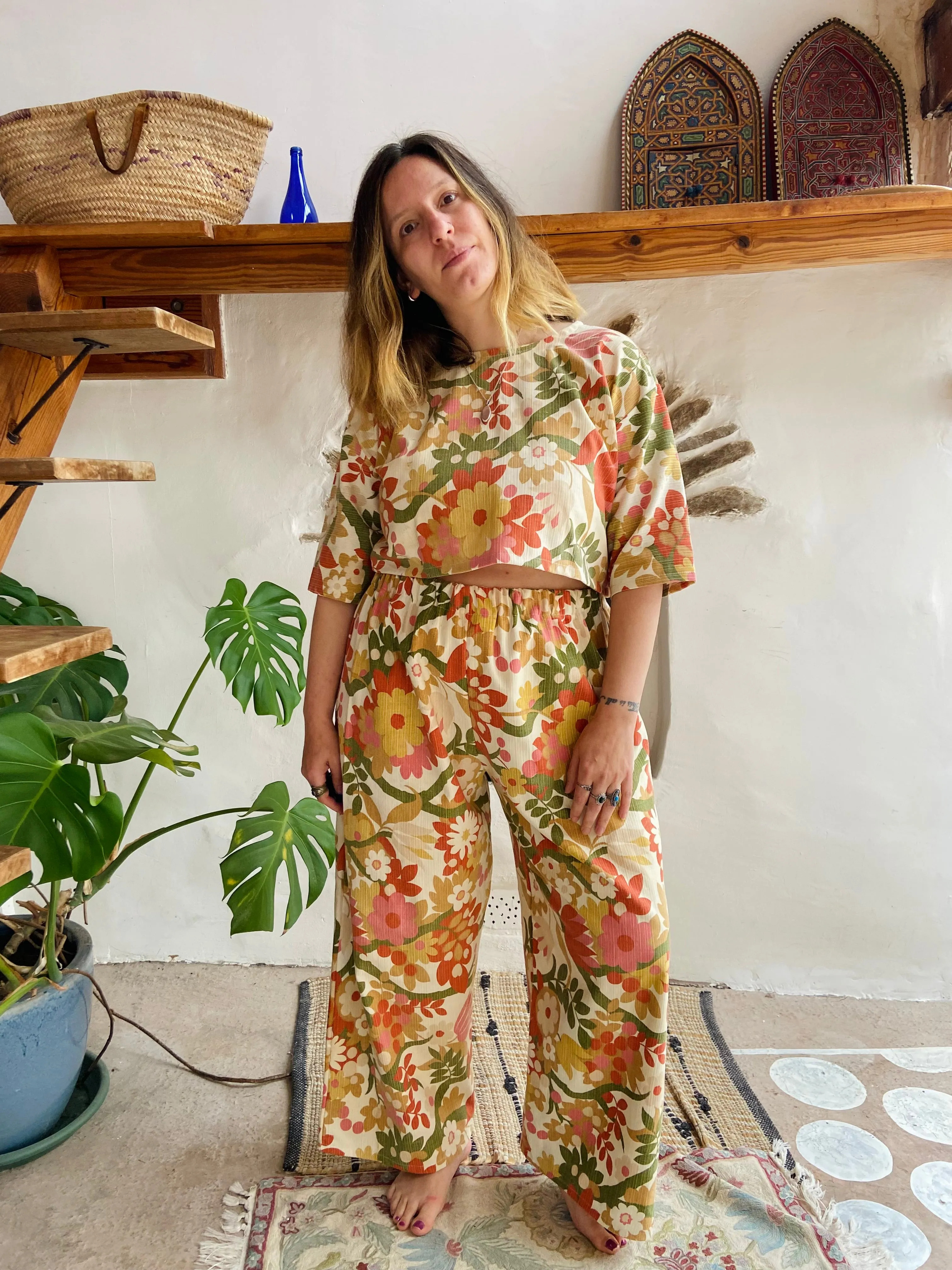 DESERT FOX Bright Floral Print Wide Leg Trousers - M/L