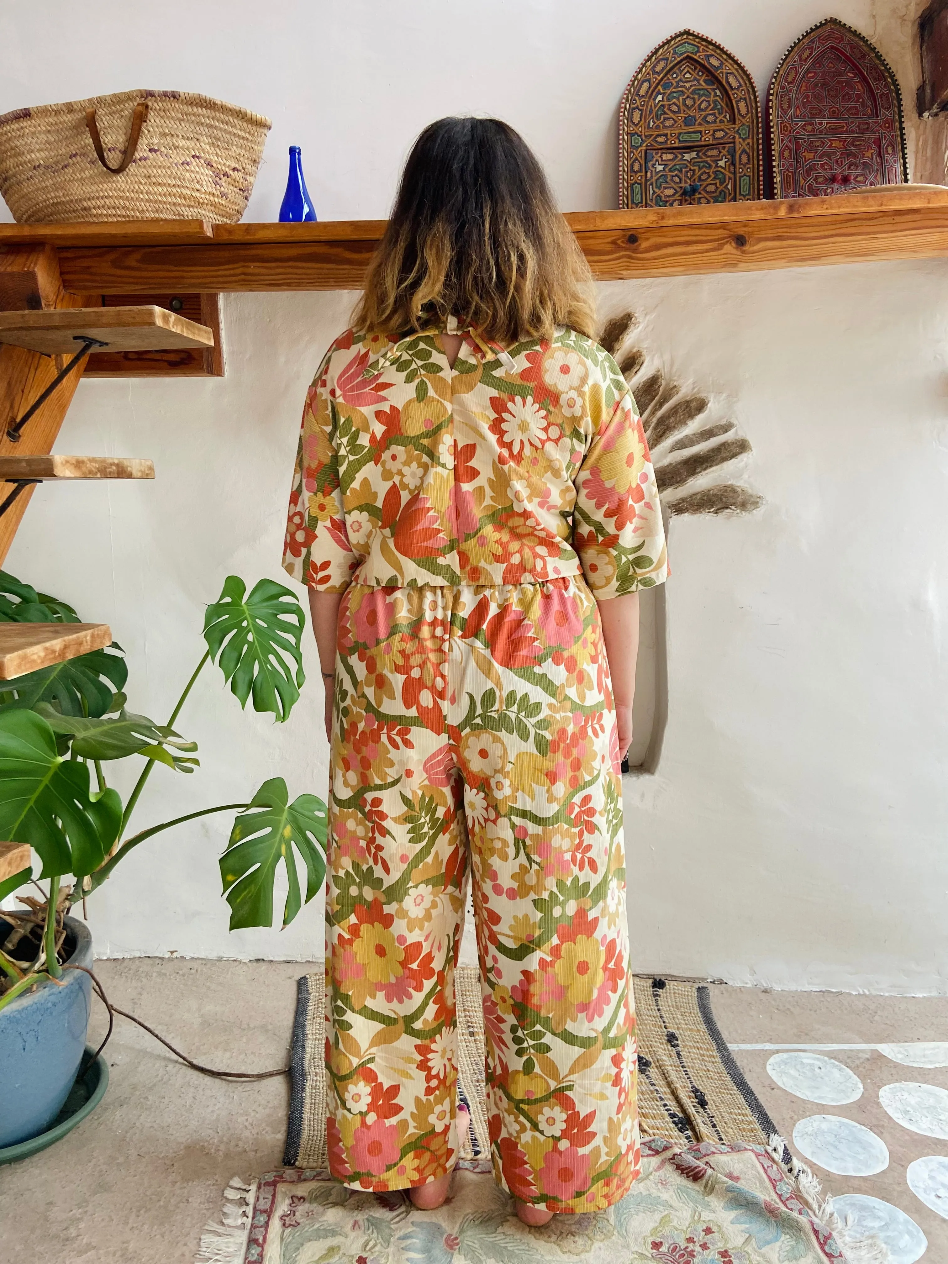 DESERT FOX Bright Floral Print Wide Leg Trousers - M/L