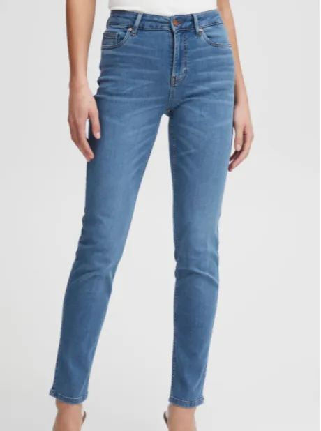 Emma High Waist Straight Leg Jeans -