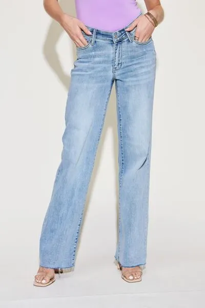 Judy Blue, V Front Waistband Straight Jeans