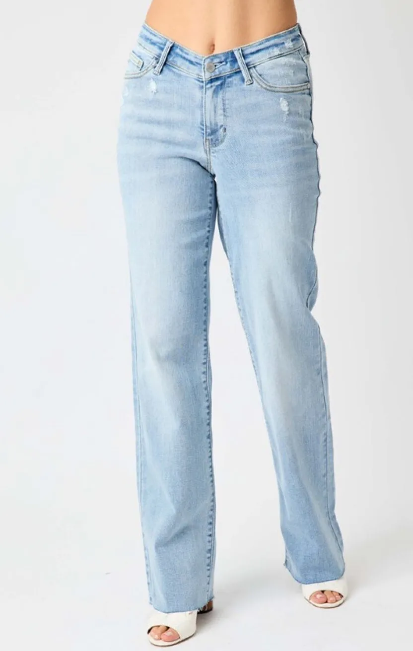 Judy Blue, V Front Waistband Straight Jeans