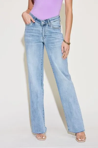Judy Blue, V Front Waistband Straight Jeans