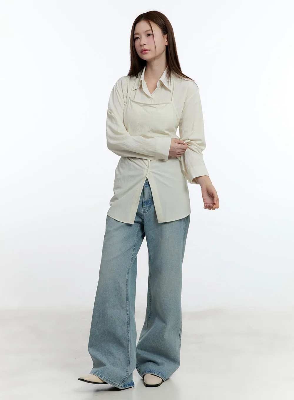 Kacy Washed Wide-Fit Flared Jeans CM521