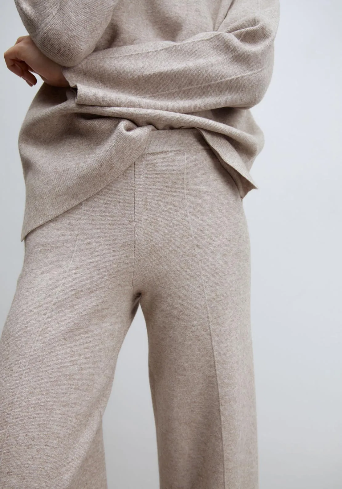 Wide-leg trousers - Natural Mink